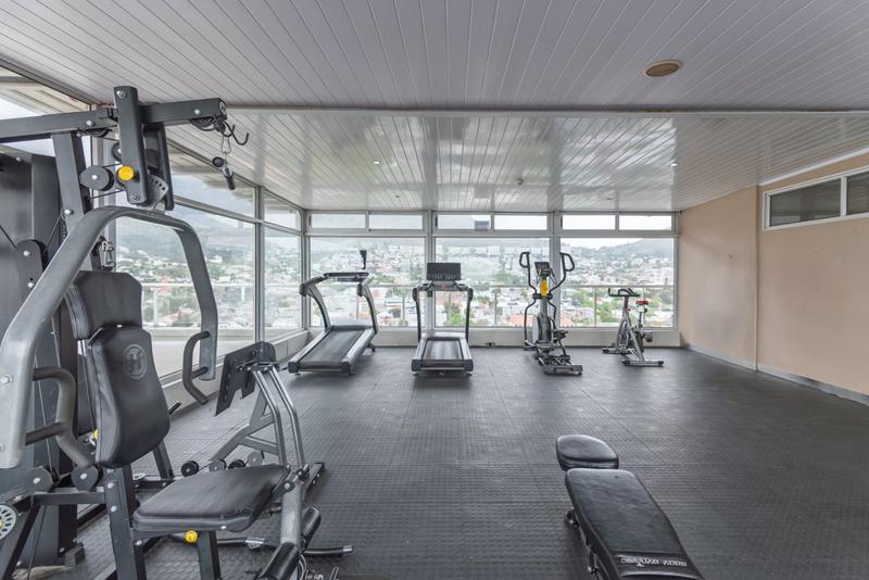2 Bedroom Property for Sale in Cape Town City Centre Western Cape
